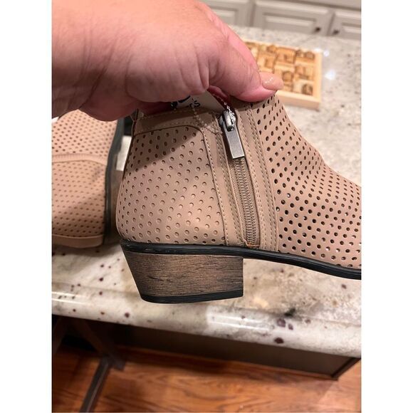 Bamboo Tan Perforated Faux Leather Bootie sz 11 NWT - Picture 7 of 8